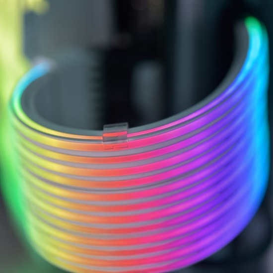 Lian Li Strimer Plus V2 Triple 8-Pin RGB VGA Cable